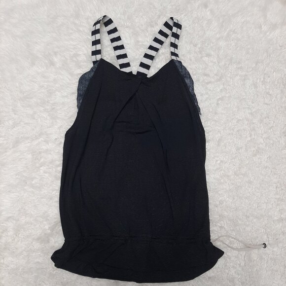 Lululemon Black with White Contrast  Strap Tank Top Size: 4 - Picture 1 of 6